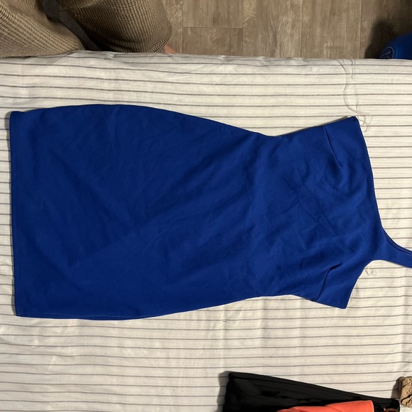 Fashion nova blue one shoulder dress - Picture 2 of 3